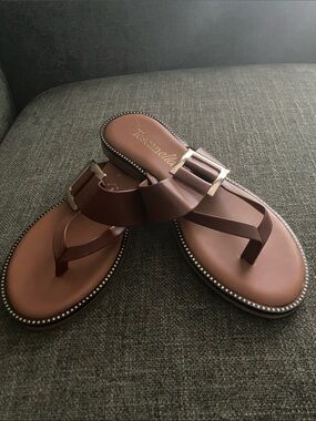Tosca Blu Brown Leather Buckle Thong Sandals with Studded Edge